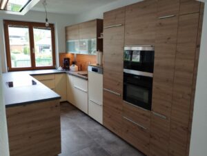 3b610b43-64f7-4494-ac45-ec0135faf02e