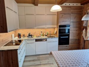 2be94855-1b0c-4403-881d-87031d8db5a7