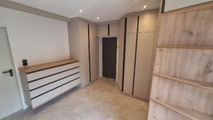 9955baec-26f1-44a1-9751-e4188145c075